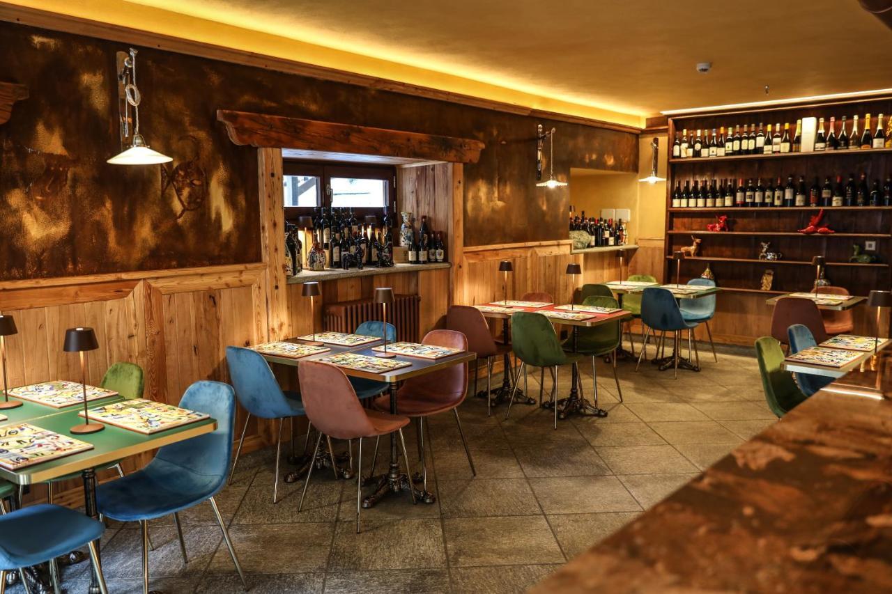 Art Grandes Murailles Hotel